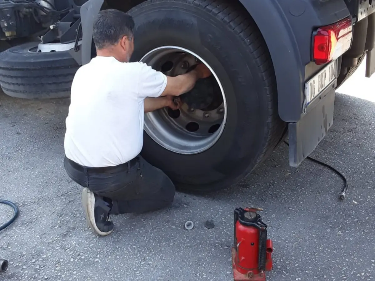 Büyükorhan Oto Lastikçi